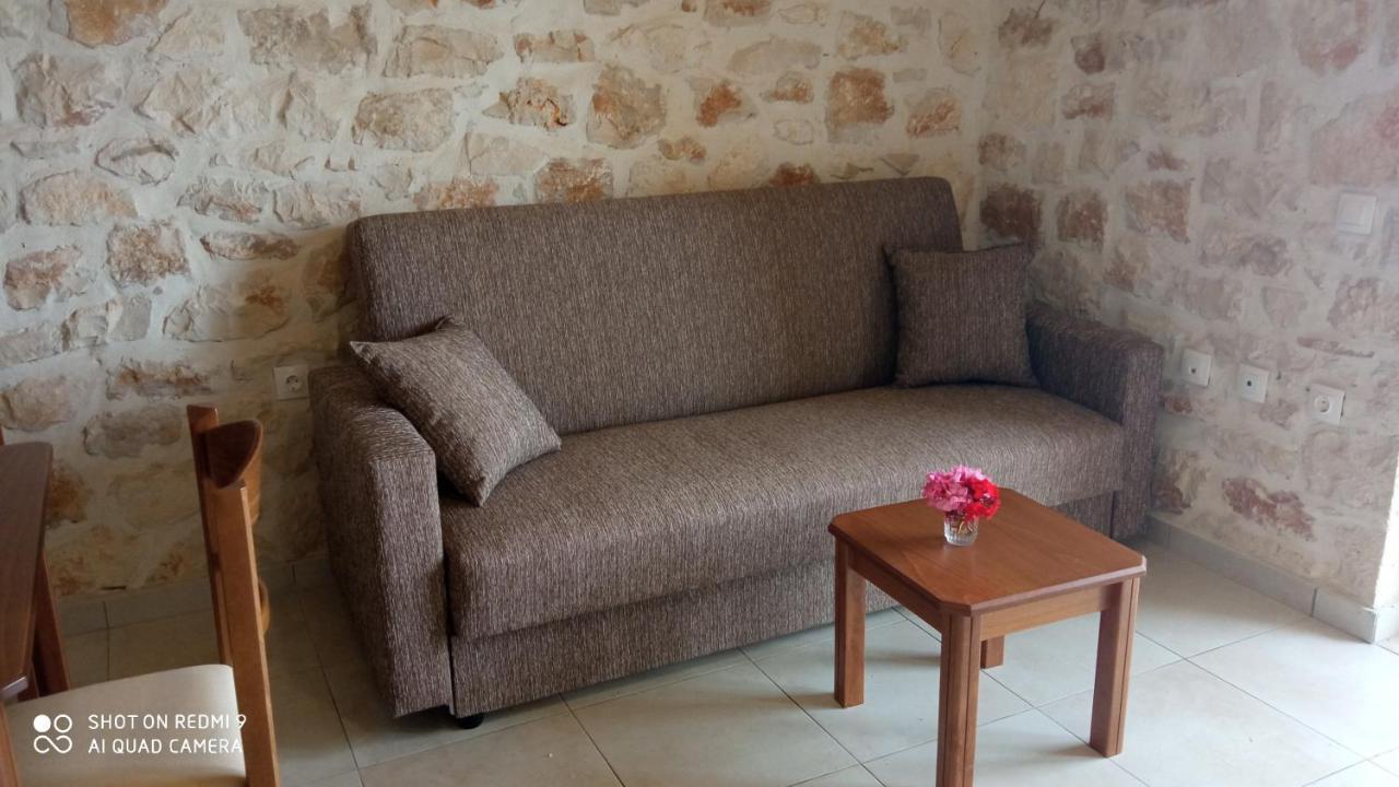 Climati Studios Skinária Extérieur photo